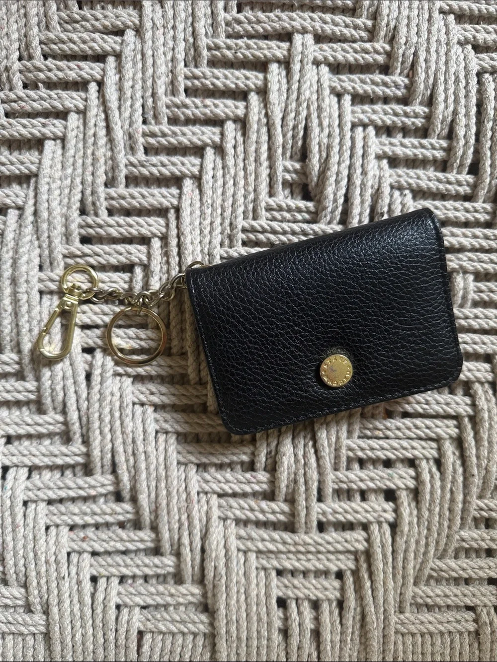 Steve Madden Black Faux Pebbled Leather Card Holder Wallet Keychain ID Case
